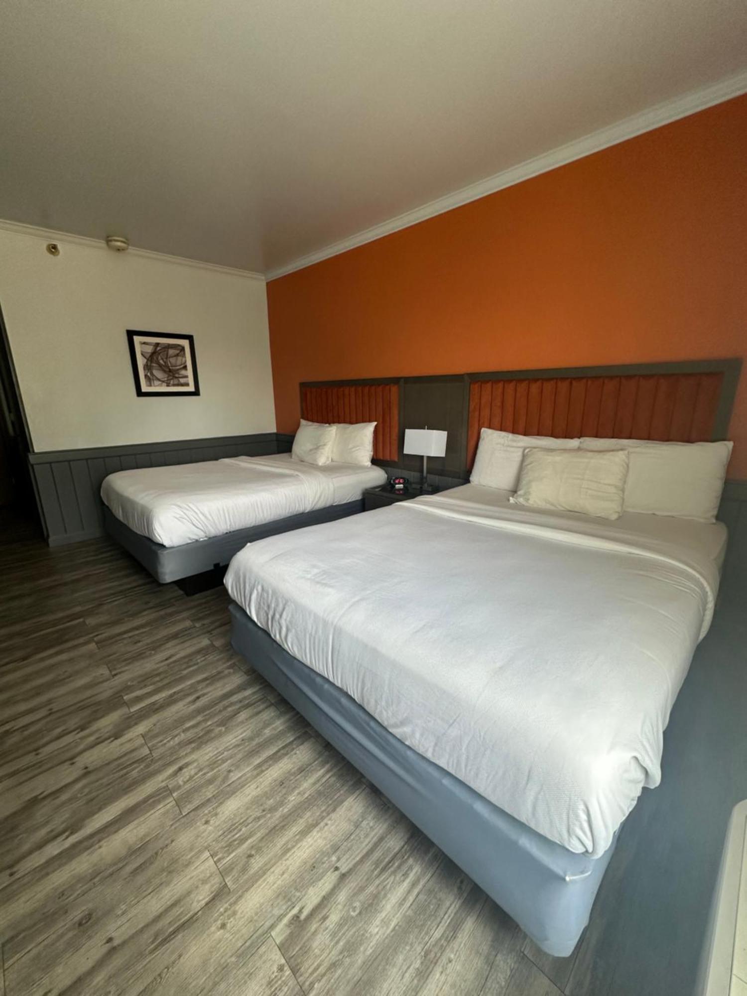 Inn at Mountainview Greensburg Extérieur photo
