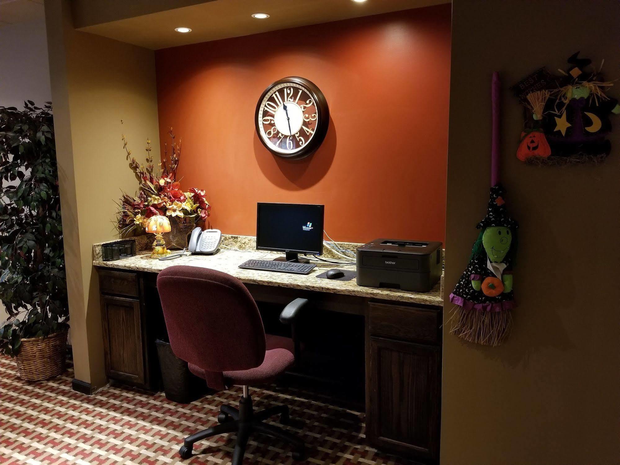 Inn at Mountainview Greensburg Extérieur photo